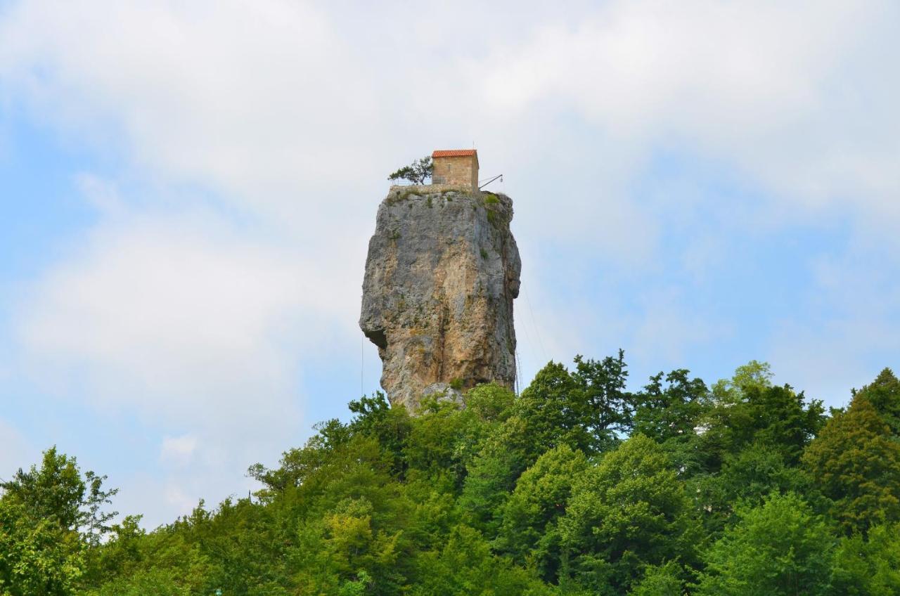 Vaso'S Guesthouse Katskhi Kültér fotó